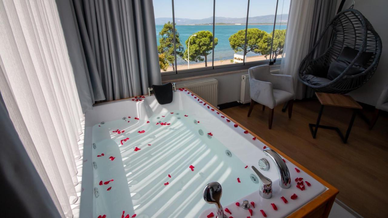 Lake Life Hotel İznik エクステリア 写真